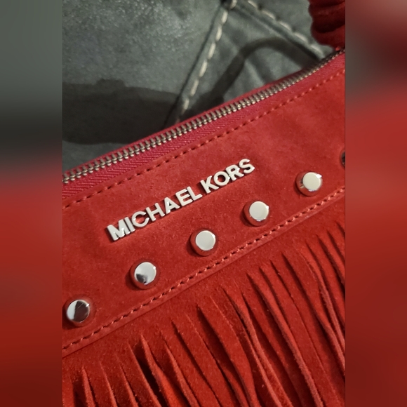 Authentic Michael kors Fringe crossbody - Picture 3 of 17